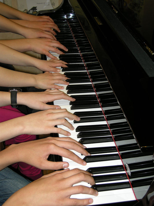 Group Tuition For All Ages (7 years +) (10 weeks tuition, 40 minute lessons)